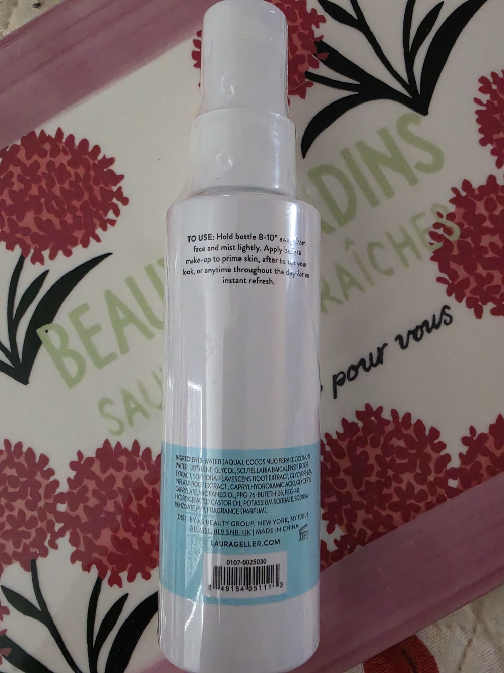 Laura Geller Spackle Mist Restore - Aqua Blue & White - Picture 3 of 4